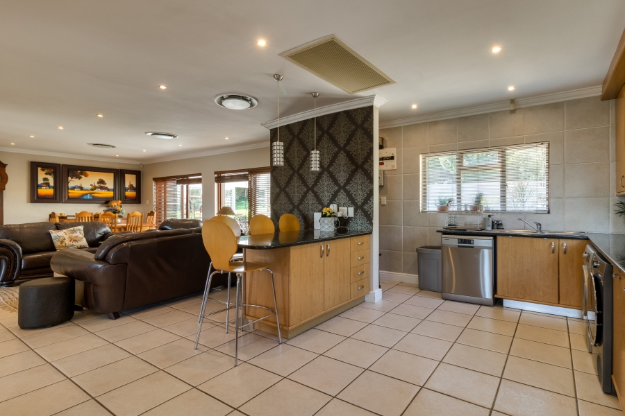4 Bedroom Property for Sale in Monte Sereno Western Cape